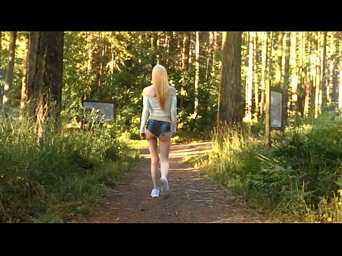 ❤️ O femeie frumoasă se mișcă încet, nu video nud ❤️❌  at ro.hentaivost.ru